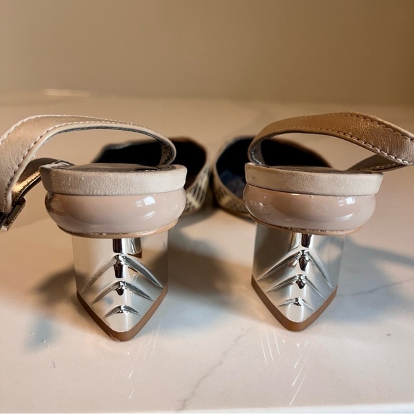 Sam Edelman Carole Slingback Heels Gray & Cream Python with Pointed Toe
Size 6.5 - Picture 8 of 15